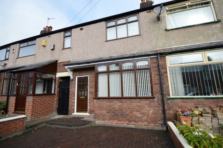 Houses for sale St Helens Stapleton Derby