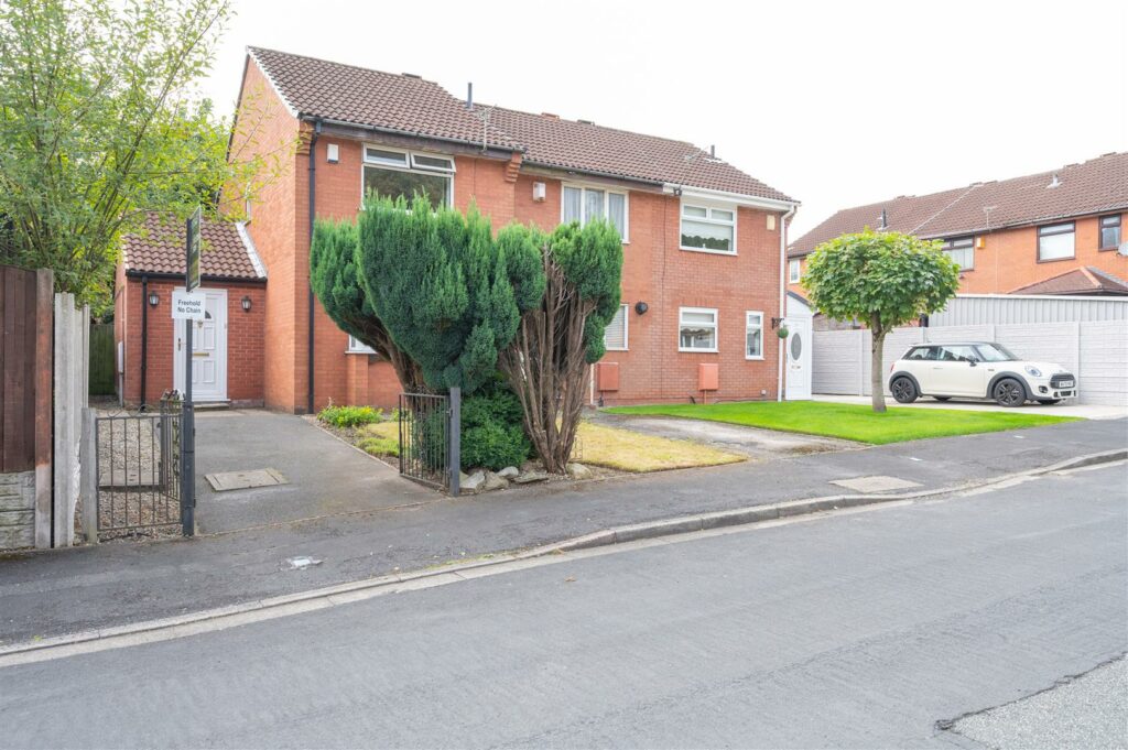 Dalston Drive, St. Helens Stapleton Derby