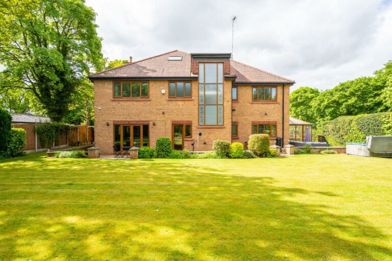 Mill Lane, Rainhill, Prescot Stapleton Derby