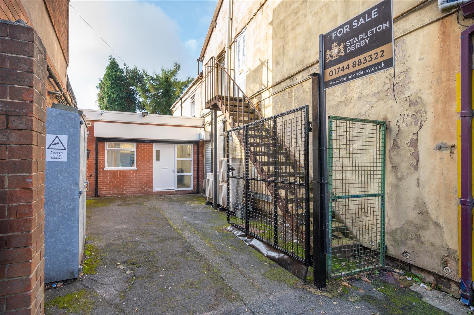 Elephant Lane, Thatto Heath, St. Helens Stapleton Derby