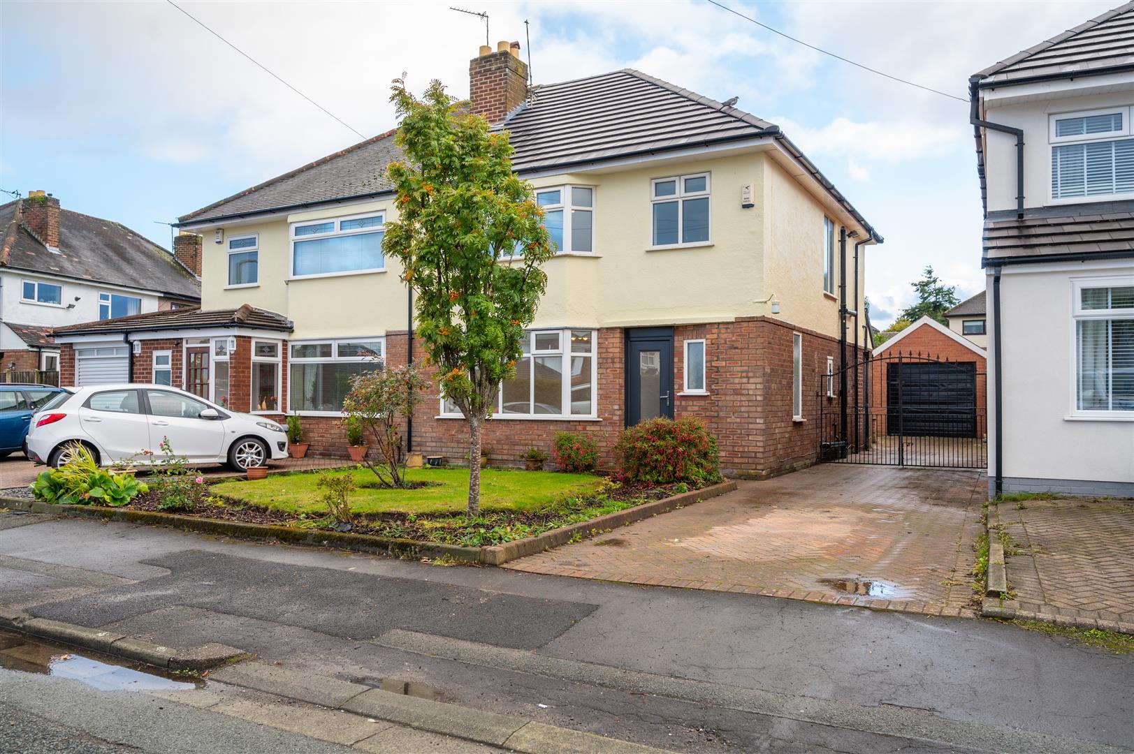 Barrowfield Road, Eccleston, St. Helens Stapleton Derby