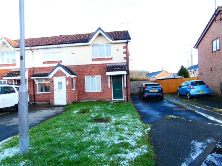 Close, St. Helens Stapleton Derby