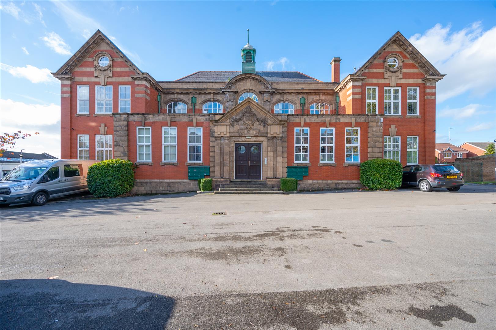 Cowley Hill Lane, St. Helens Stapleton Derby