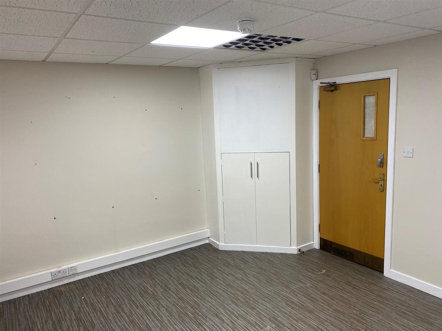 Warrington Road, Rainhill, Prescot Stapleton Derby