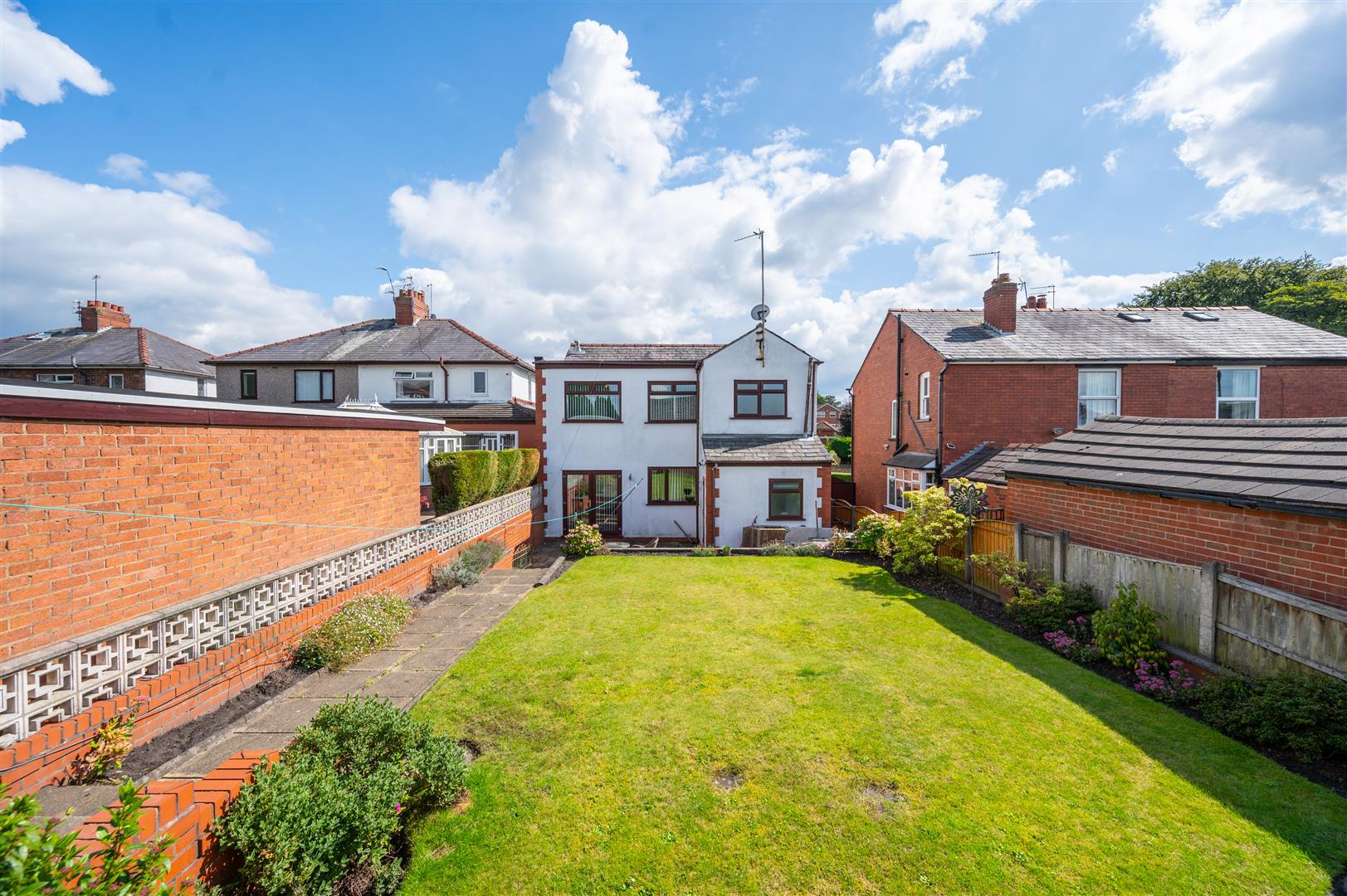 Green Leach Lane, St. Helens Stapleton Derby