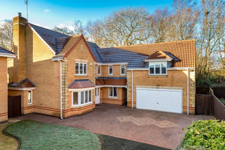 Aynsley Court, St. Helens