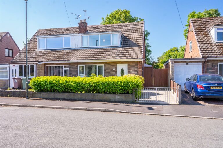 Buttermere Crescent, Rainford, St. Helens