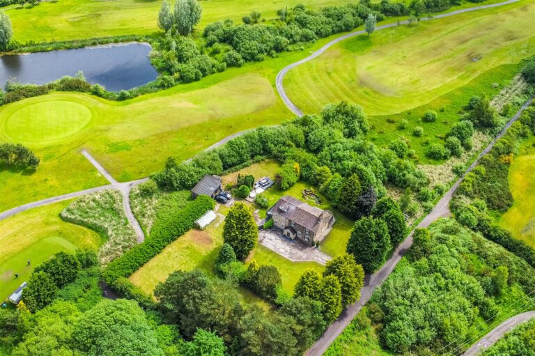 Properties for sale in Rainford Stapleton Derby