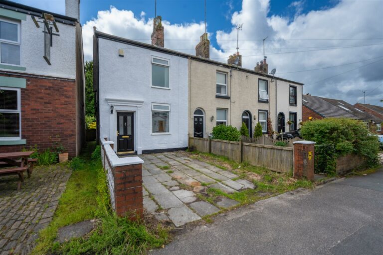 Pimbo Road, Kings Moss, St. Helens
