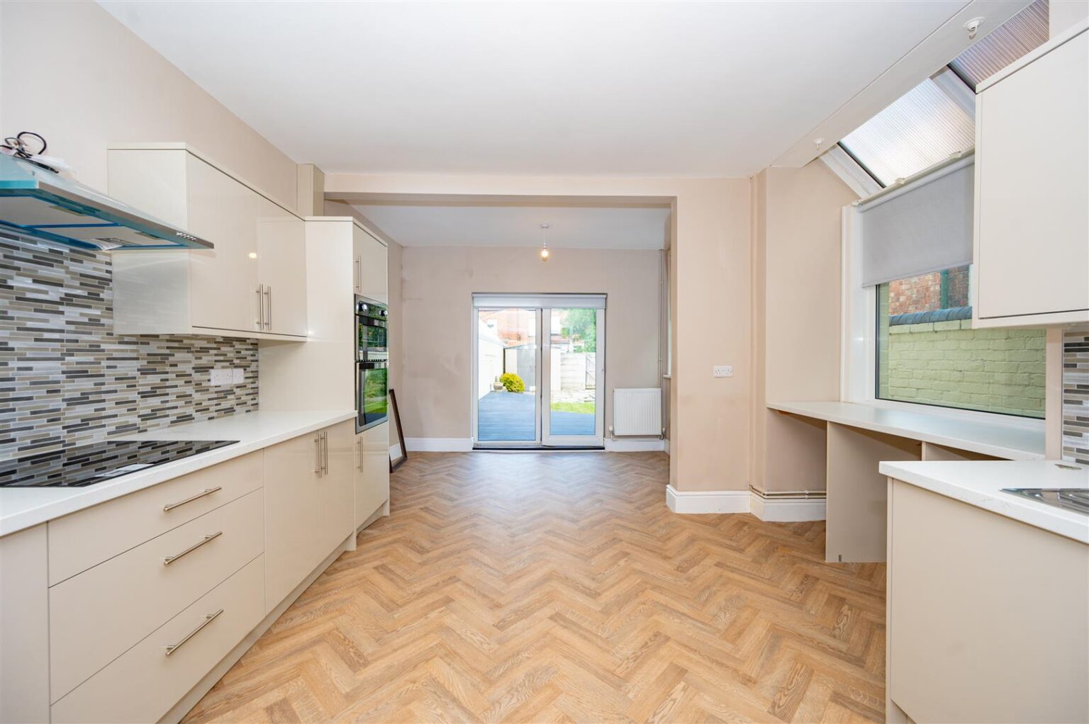 Dentons Green Lane, Dentons Green, St. Helens Stapleton Derby