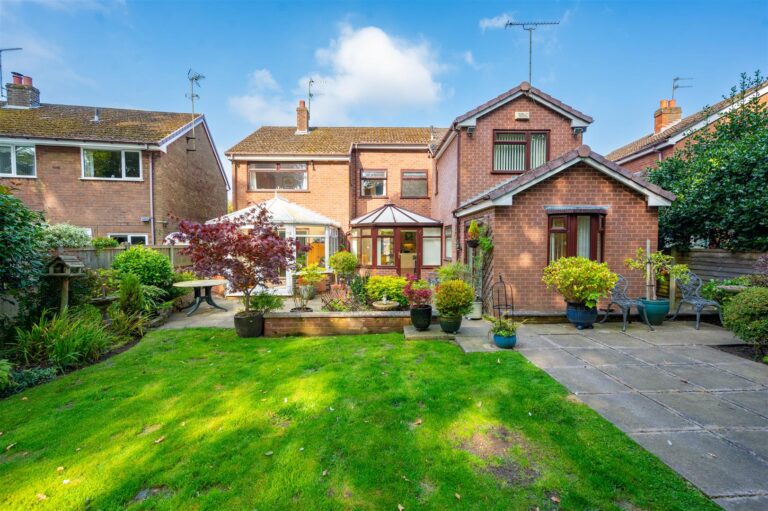 Heyes Avenue, Rainford, St. Helens