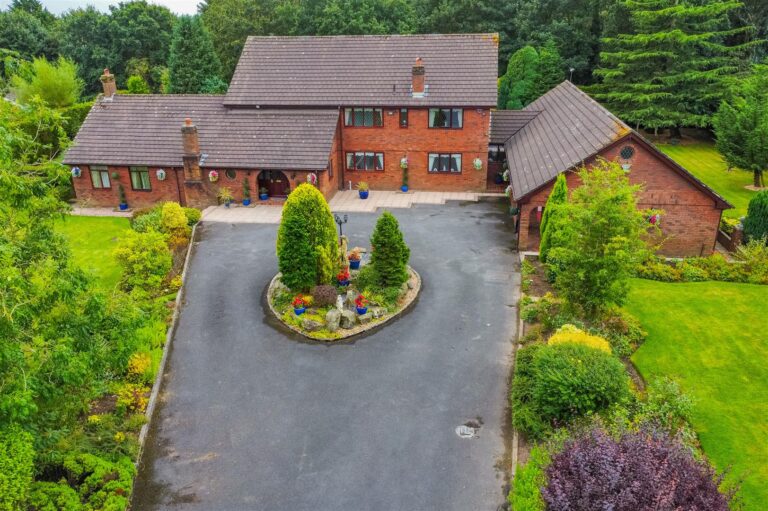 Massam Close, Rainford