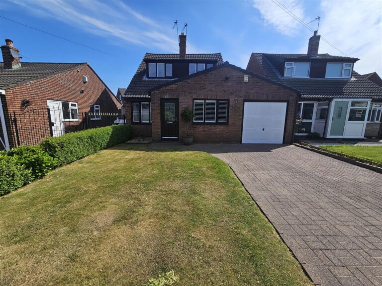 Scarisbrick Road, Rainford, St. Helens