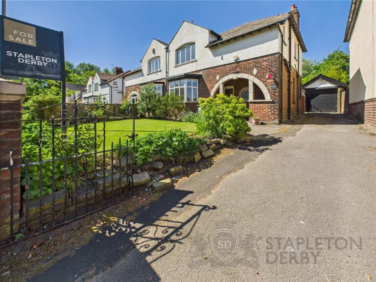 Rainford Road, Windle, St. Helens