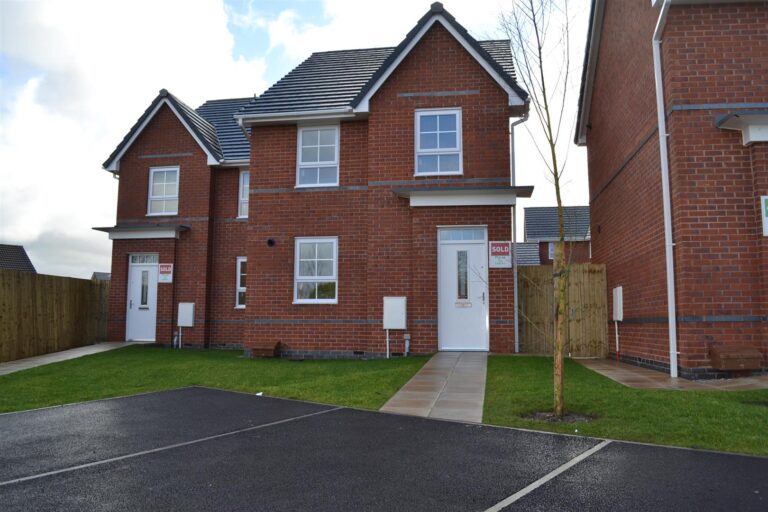 Ormside Grove, St. Helens