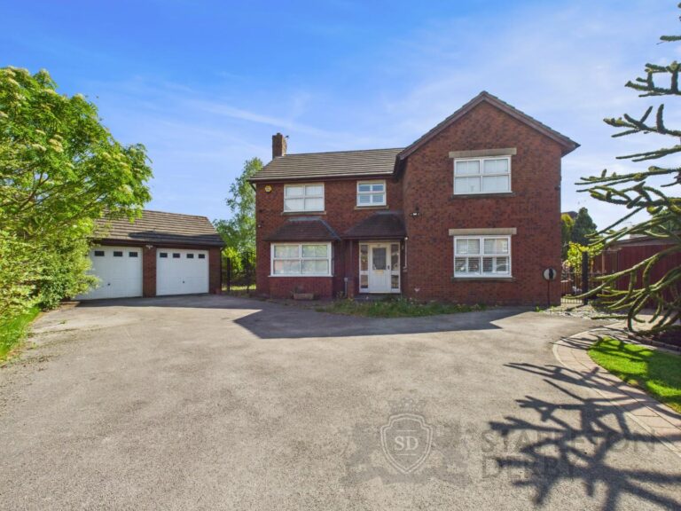 Sandstone Close, Rainhill, Prescot