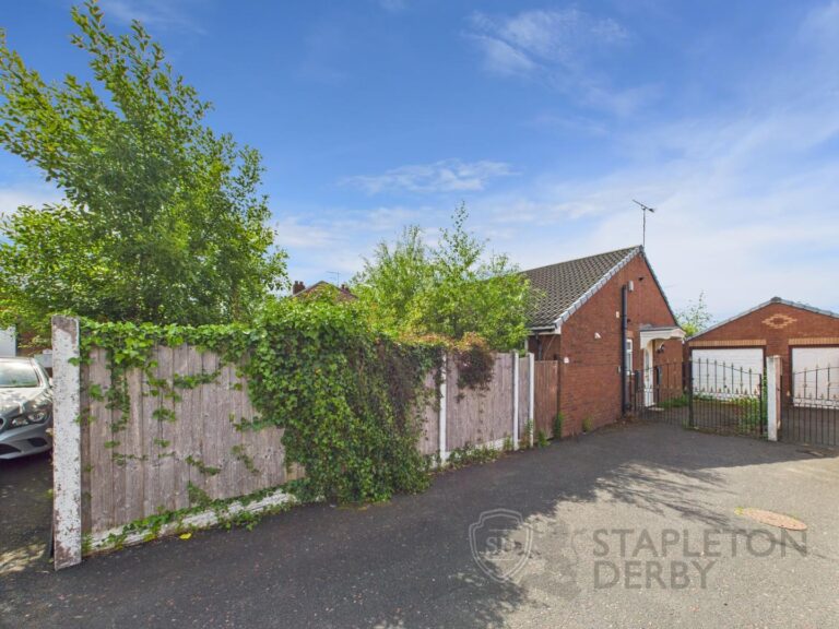 The Crescents, Rainhill, Prescot