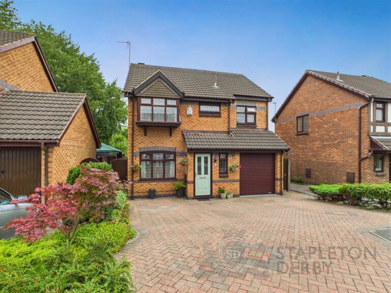 Henley Court, St. Helens
