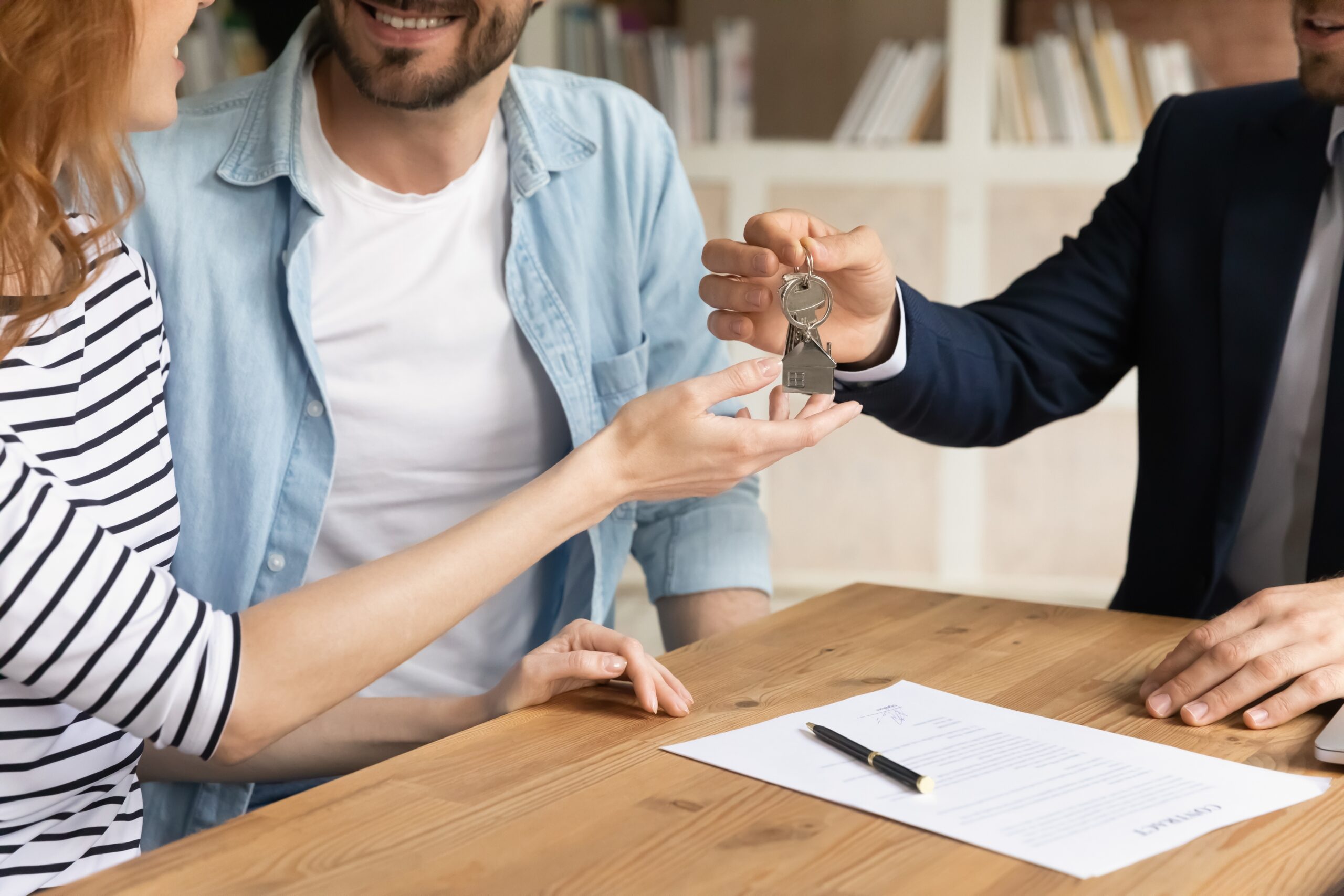 The role of a real estate agent: What to expect from Stapleton Derby