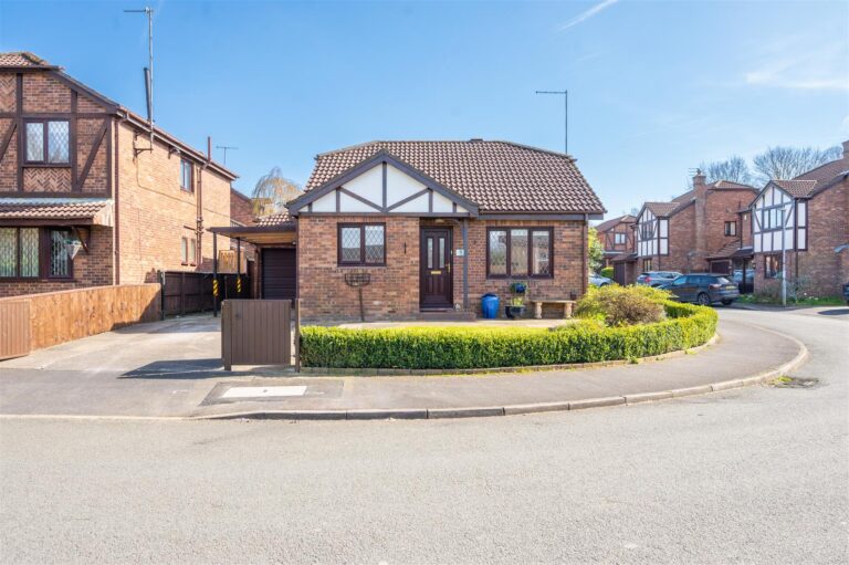 Lakeside Gardens, Rainford, St. Helens