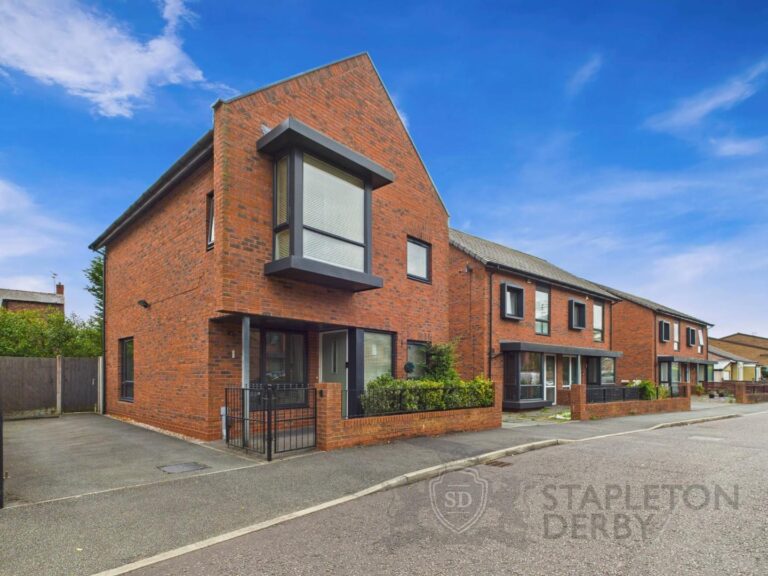 Ratcliffe Place, Rainhill, Prescot