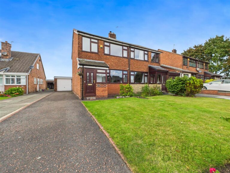 Broadway, Eccleston, St. Helens