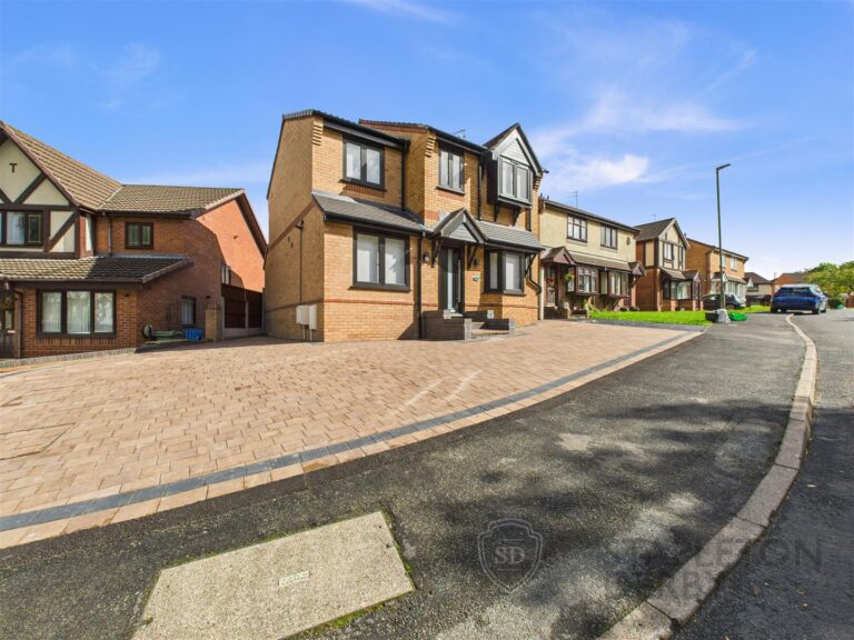 Buckingham Drive, St. Helens