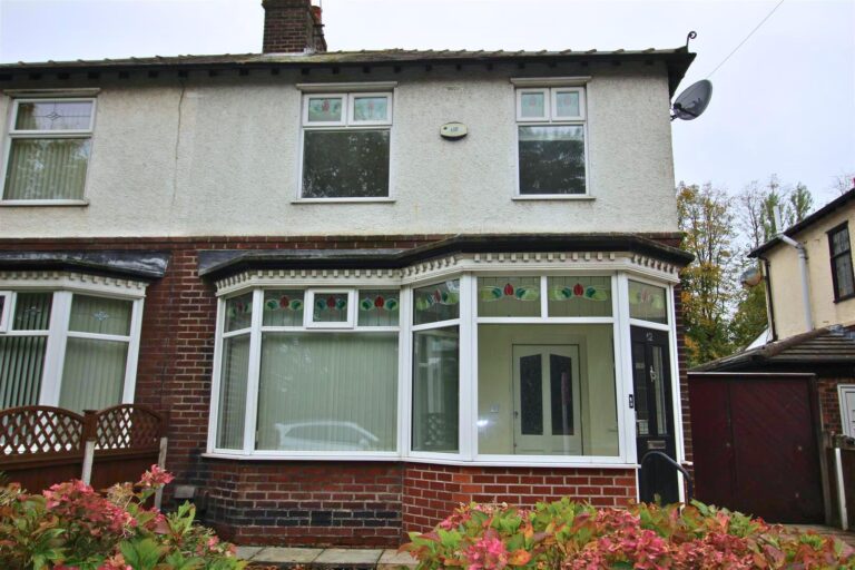 Thatto Heath Road, St. Helens