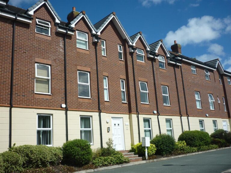 Bonnington Close, Eccleston, St. Helens