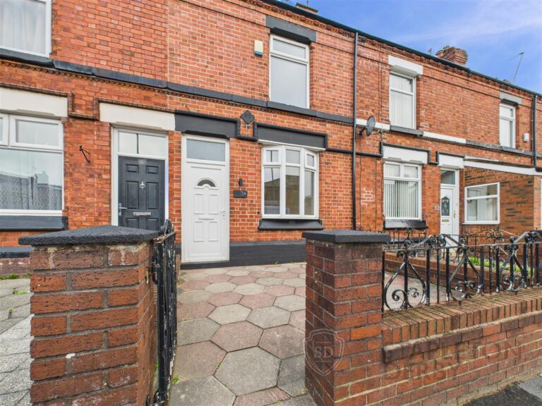 Greenfield Road, Dentons Green, St. Helens