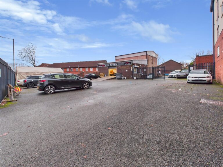 Peasley Cross Lane, St. Helens