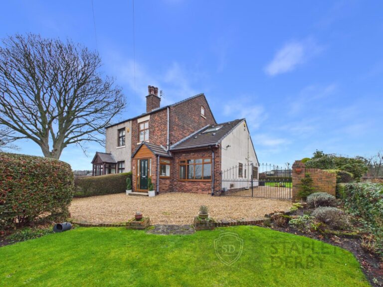 Ormskirk Road, Rainford, St. Helens