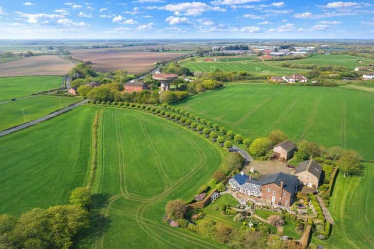 Delph Farm, Scarth Hill, Lathom, Ormskirk