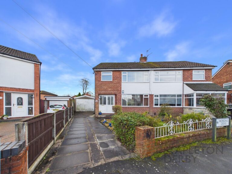 Mossdale Drive, Rainhill, Prescot