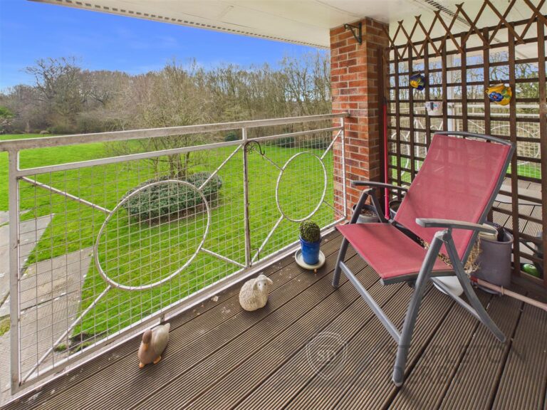 Stratton Drive, St. Helens