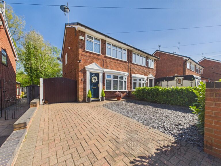 Cambourne Avenue, St. Helens