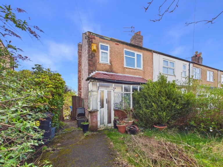 Longview Road, Rainhill, Prescot