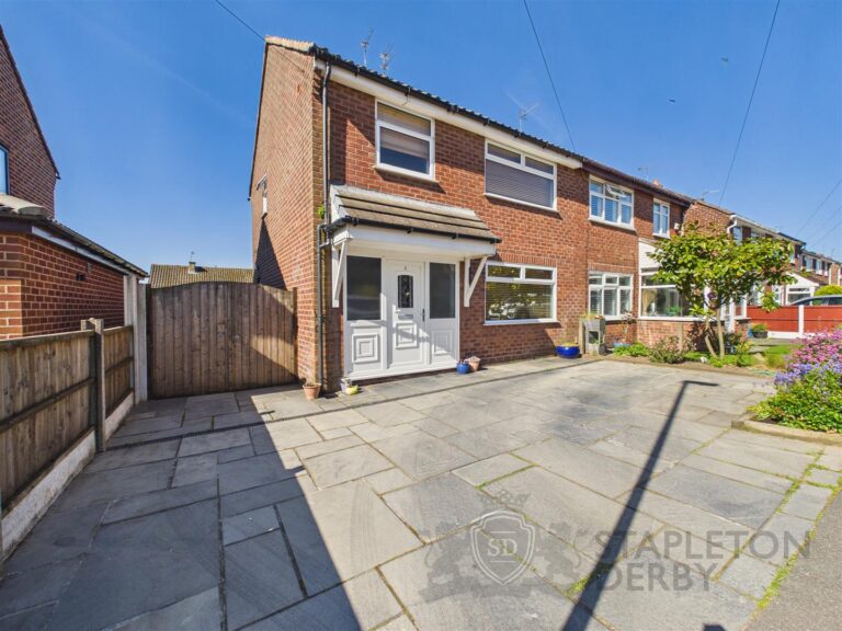 Eagle Crescent, Rainford, St. Helens