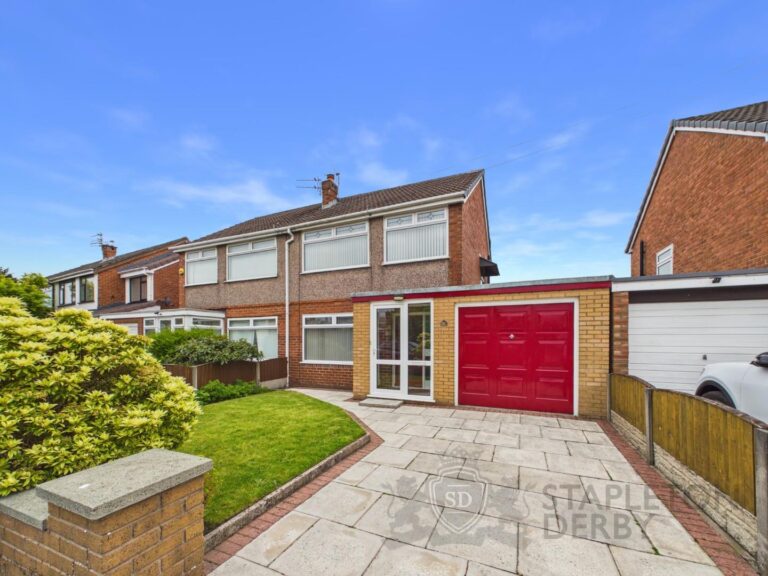 Dunbeath Avenue, Rainhill, Prescot