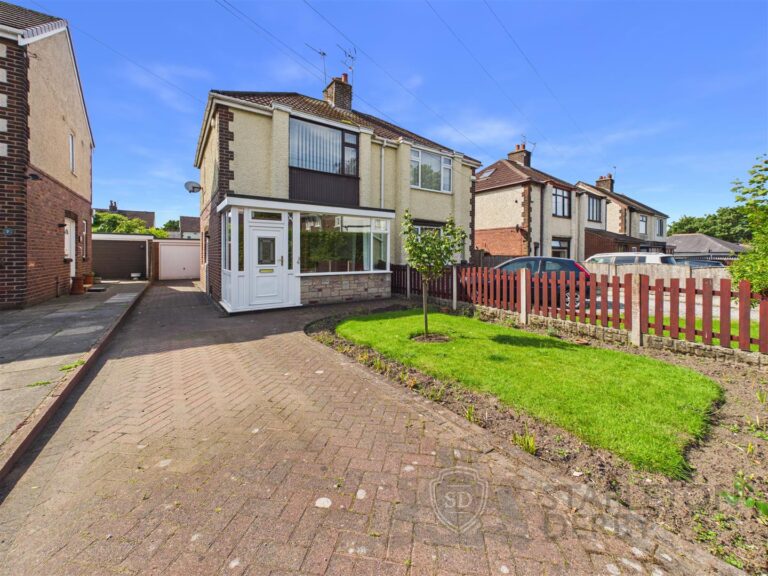 Whalley Avenue, Rainford, St. Helens