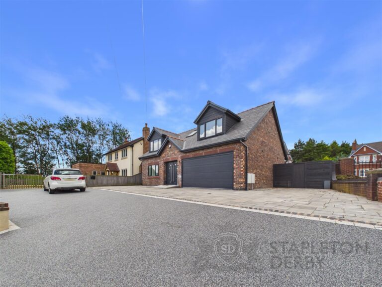 Bushey Lane, Rainford