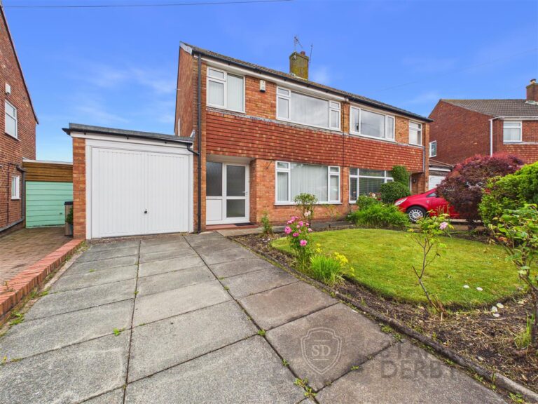 Standish Drive, Rainford, St. Helens
